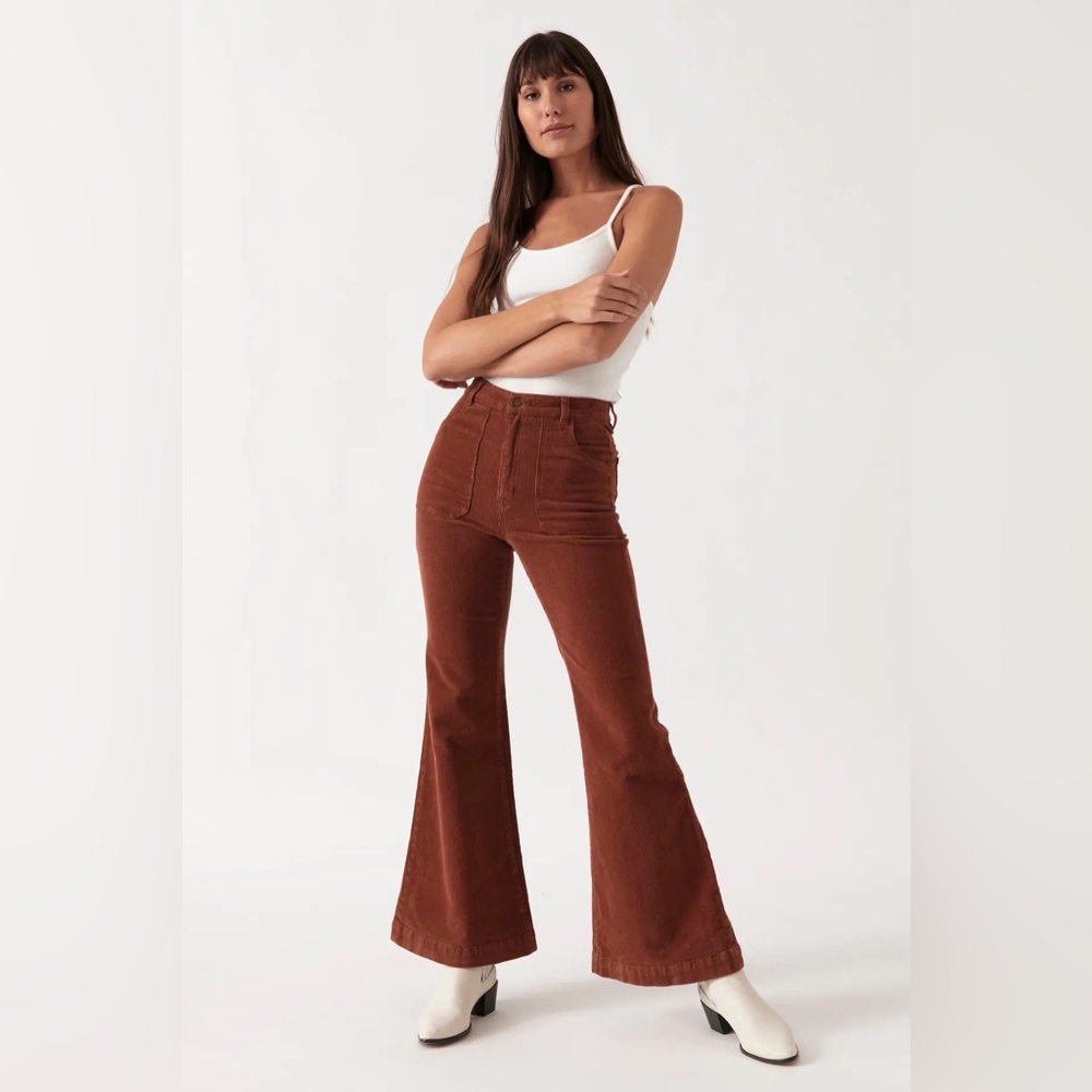 NEW with tag ROLLA’S Eastcoast Flare - Chestnut Cord